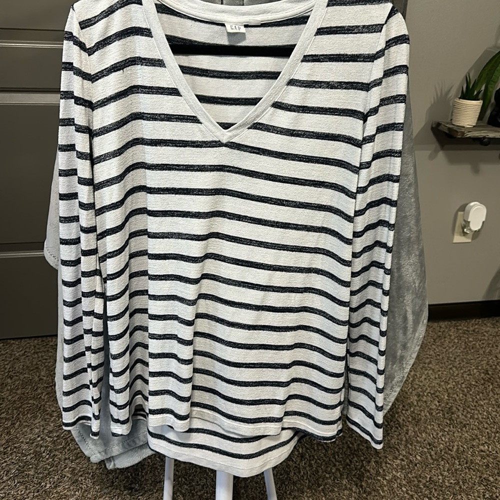 Gap Long Sleeve